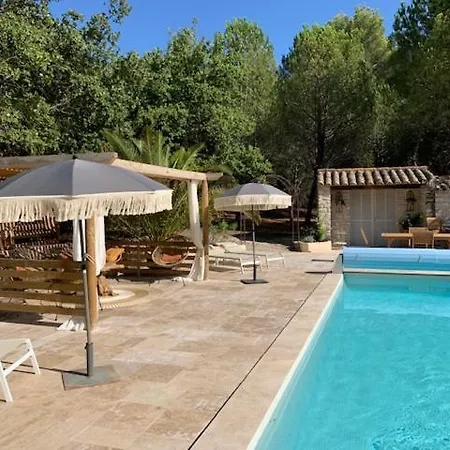 Le Petit Chene Villa *
